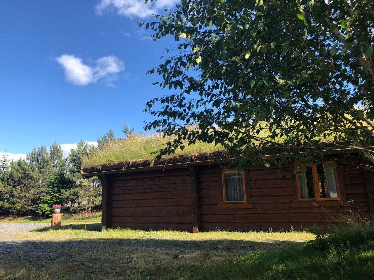 Log Home Village Ълвърстън Екстериор снимка